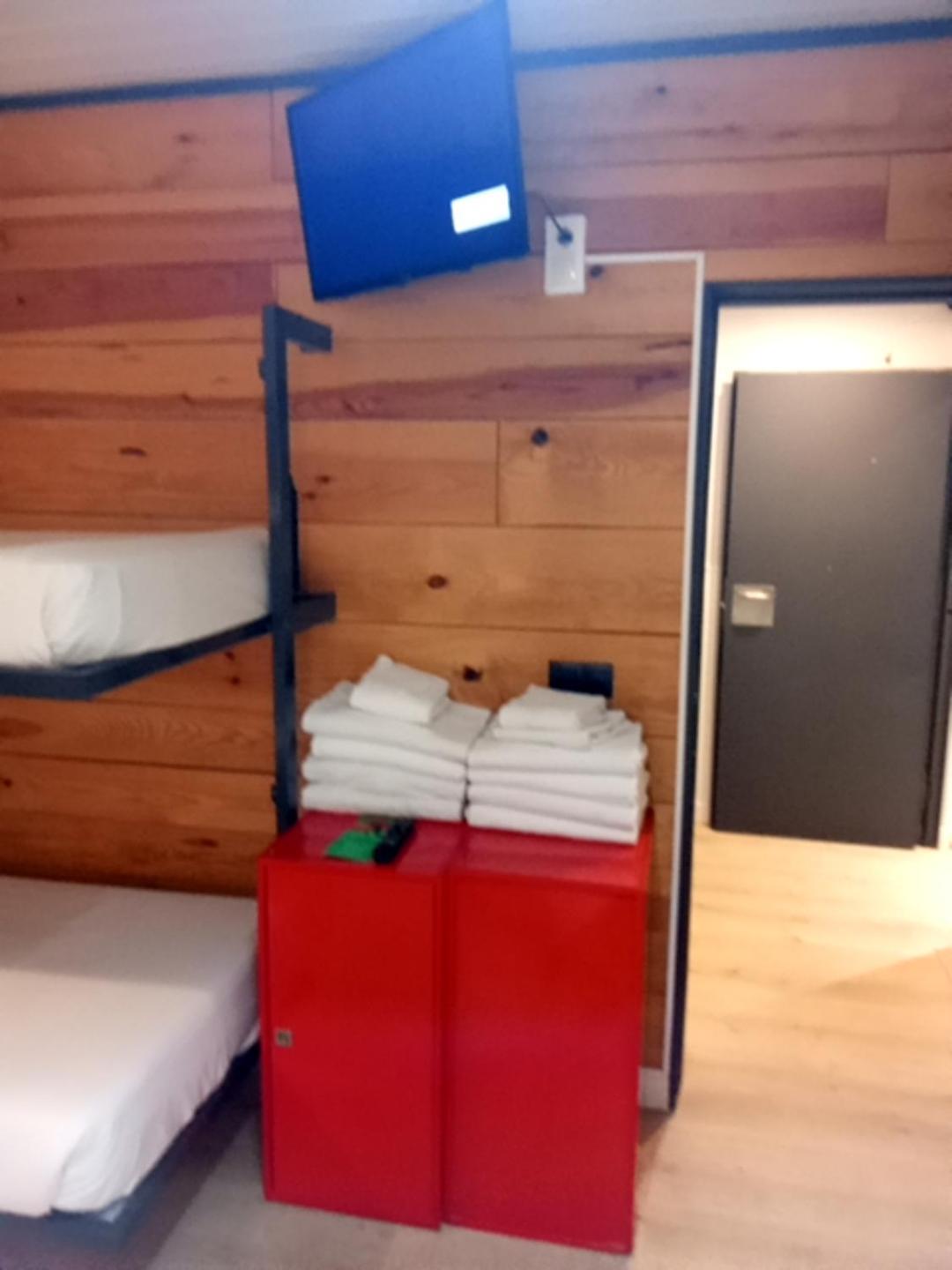 Hostal Erasmus By Gaiarooms Salamanca Esterno foto