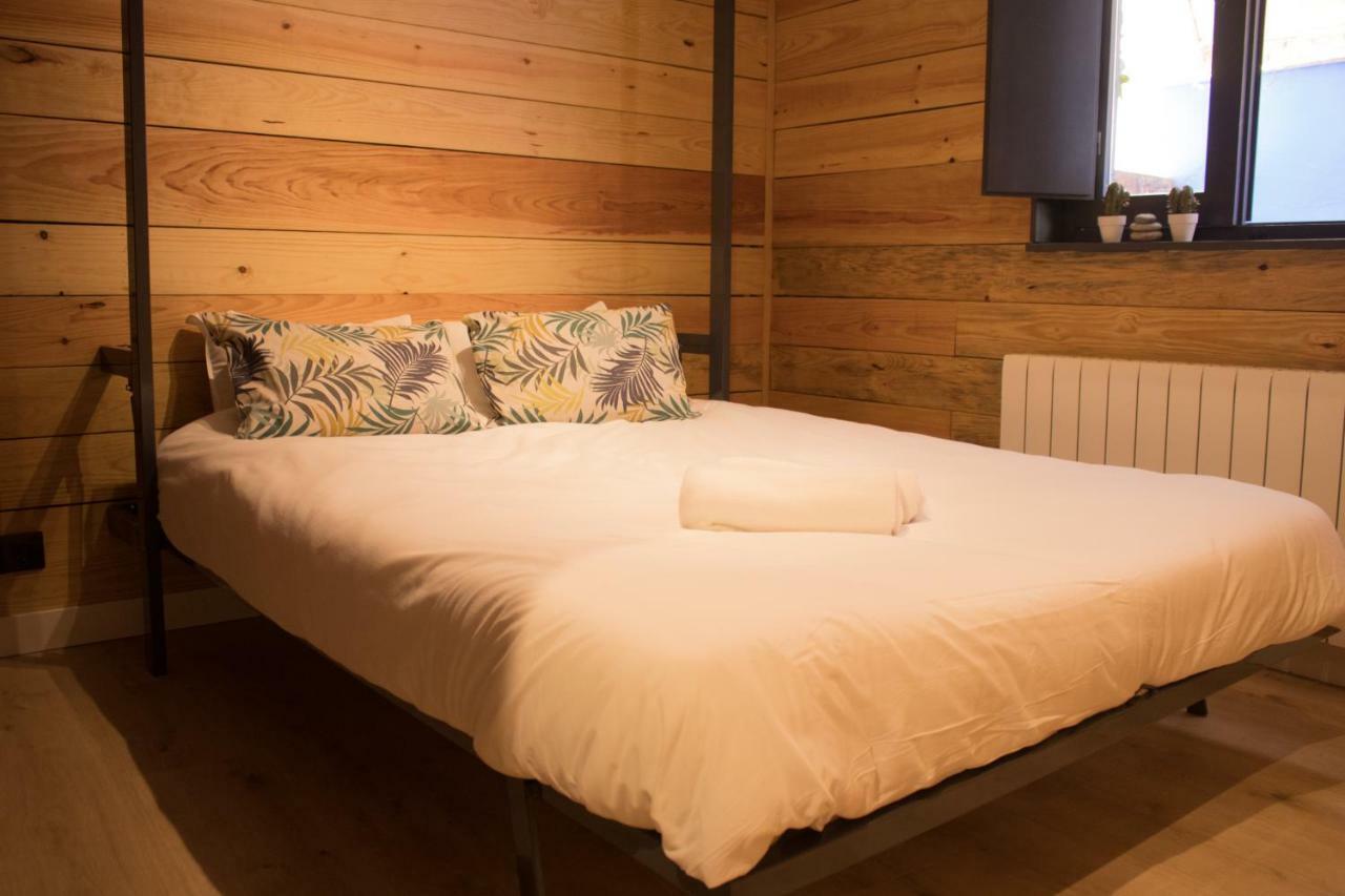 Hostal Erasmus By Gaiarooms Salamanca Esterno foto