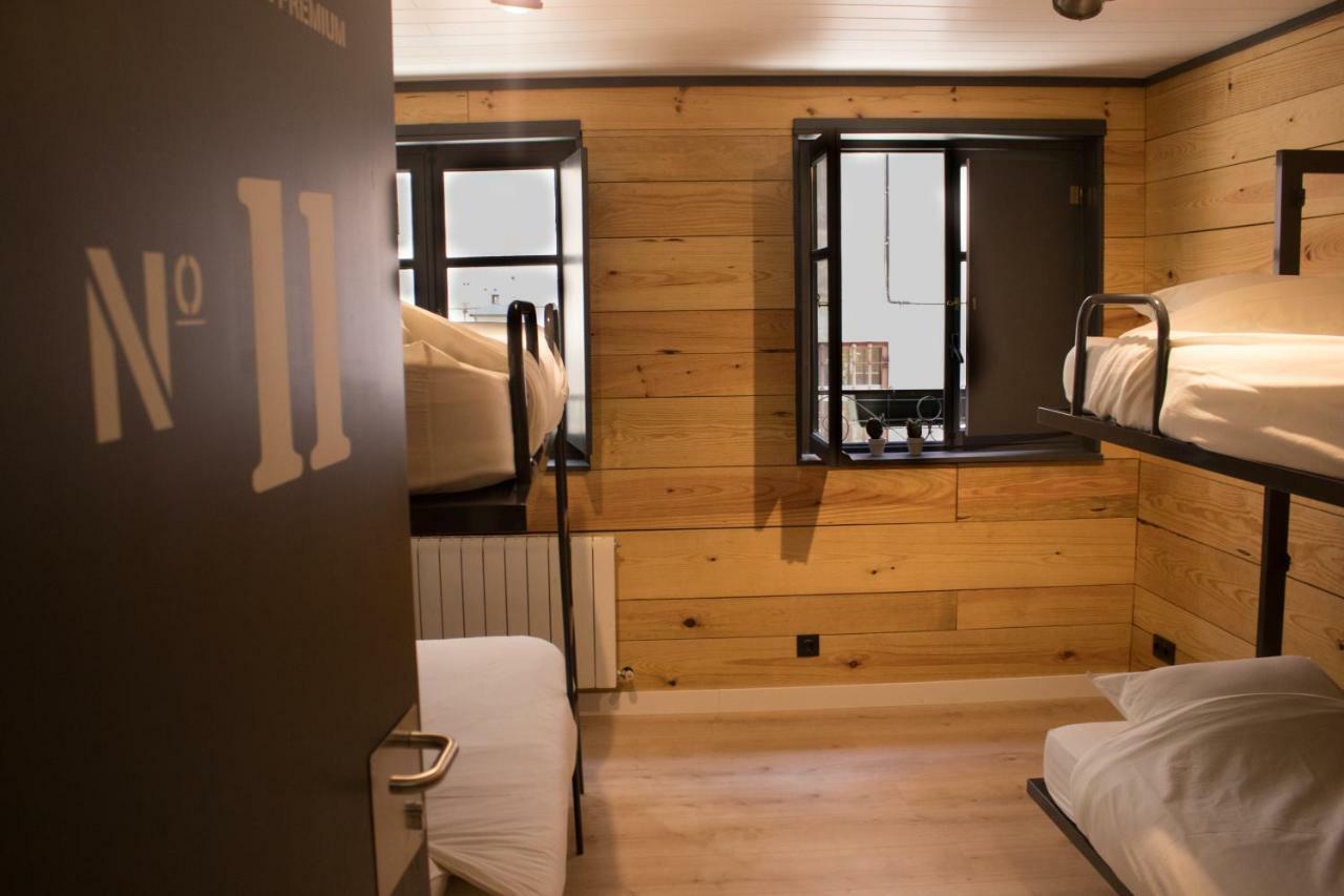 Hostal Erasmus By Gaiarooms Salamanca Esterno foto